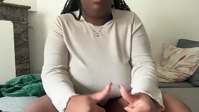 Snapshot of nanaisbackk chatting on 03/07/26, 12:13 nanaisbackk online show from 03/07/26, 12:13