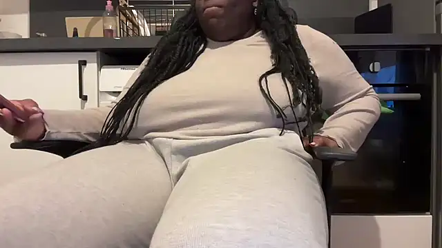 Snapshot of nanaisbackk chatting on 03/11/26, 10:27 nanaisbackk online show from 03/11/26, 10:27