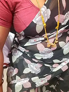 Snapshot of Tamil_Ammani chatting on 01/06/26, 11:36 Tamil Ammani online show from 01/06/26, 11:36