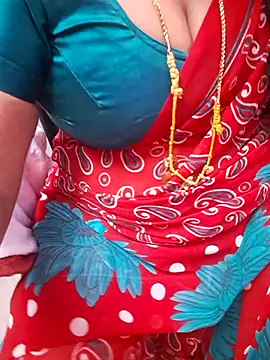 Snapshot of Tamil_Ammani chatting on 01/18/26, 02:48 Tamil Ammani online show from 01/18/26, 02:48