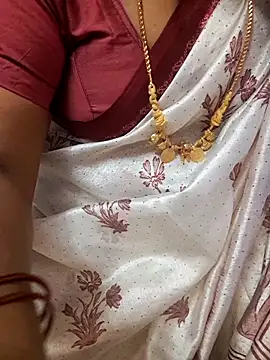 Snapshot of Tamil_Ammani chatting on 02/10/26, 07:45 Tamil Ammani online show from 02/10/26, 07:45