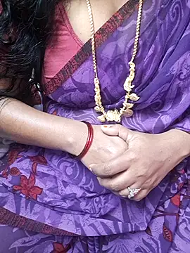 Snapshot of Tamil_Ammani chatting on 02/13/26, 08:32 Tamil Ammani online show from 02/13/26, 08:32