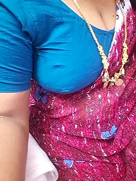 Snapshot of Tamil_Ammani chatting on 02/25/26, 12:59 Tamil Ammani online show from 02/25/26, 12:59