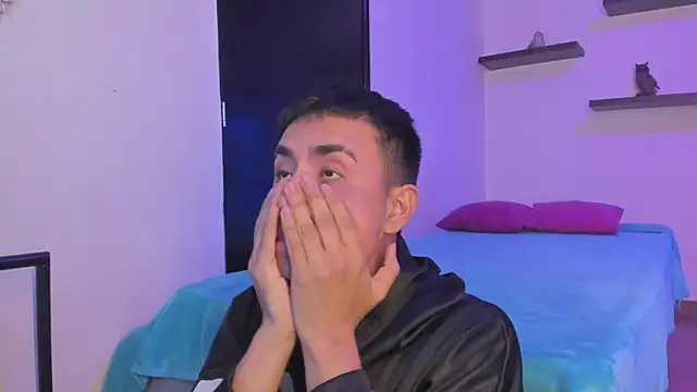 Nyko ds online show from 11/15/25, 04:21