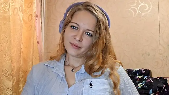 Marry Wild online show from 10/13/25, 06:46