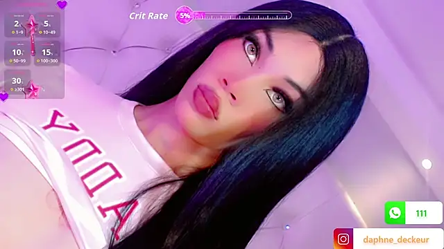 Snapshot of Daphnne_XXX chatting on 10/26/25, 08:15 Daphnne XXX online show from 10/26/25, 08:15