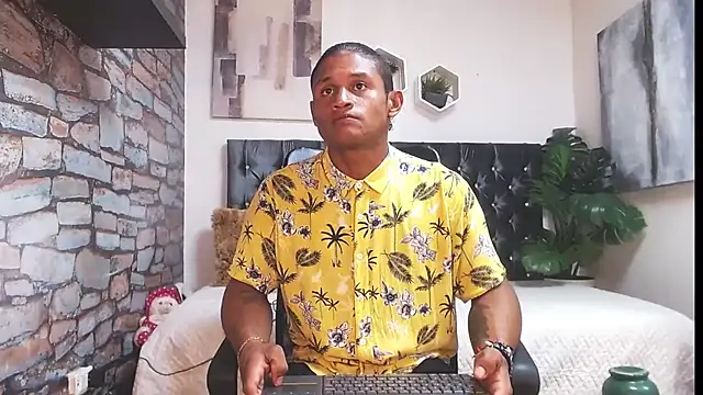 casike1 online show from 10/11/25, 11:47