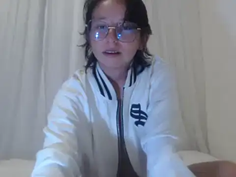 Snapshot of Klaret_Toy chatting on 02/11/26, 10:59 Klaret Toy online show from 02/11/26, 10:59