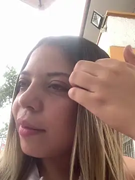 Ada Pink online show from 10/28/25, 04:20