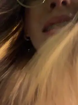 Snapshot of fanyabbey chatting on 03/04/26, 04:07 fanyabbey online show from 03/04/26, 04:07