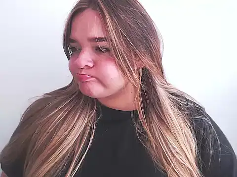 Snapshot of yourbbwfavorite chatting on 10/27/25, 09:19 yourbbwfavorite online show from 10/27/25, 09:19