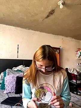 imariahot online show from 10/09/25, 01:09