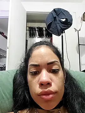 Snapshot of thaliacangri chatting on 10/01/25, 07:36 thaliacangri online show from 10/01/25, 07:36