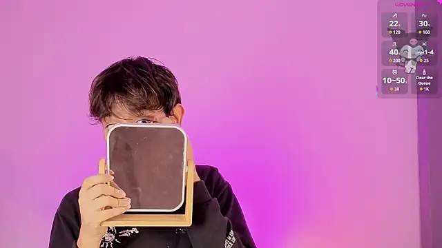 Snapshot of Darcy_and_Stolas chatting on 10/15/25, 05:18 Darcy and Stolas online show from 10/15/25, 05:18