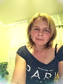 Masha412111 online show from 10/18/25, 06:52