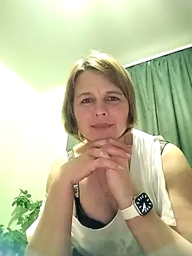 Snapshot of Masha412111 chatting on 03/04/26, 07:53 Masha412111 online show from 03/04/26, 07:53