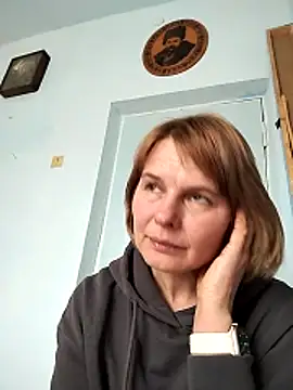 Snapshot of Masha412111 chatting on 03/19/26, 08:29 Masha412111 online show from 03/19/26, 08:29