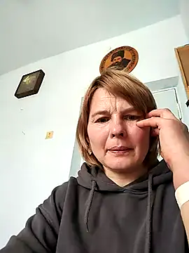 Snapshot of Masha412111 chatting on 03/25/26, 08:31 Masha412111 online show from 03/25/26, 08:31