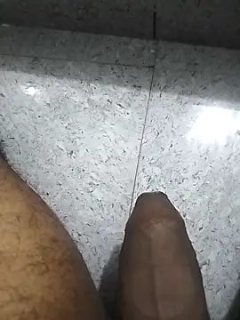 Snapshot of jeet_00 chatting on 01/14/26, 12:33 jeet 00 online show from 01/14/26, 12:33