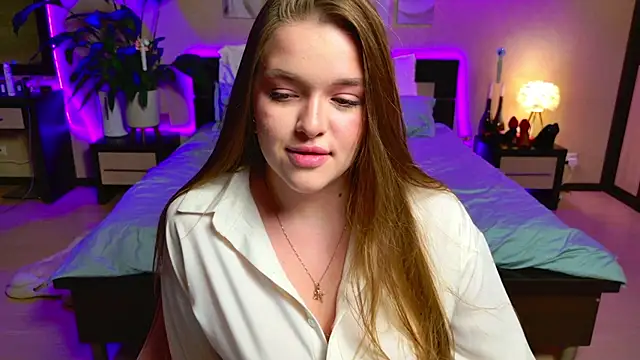 EmilyWhispers online show from 04/30/26, 08:57