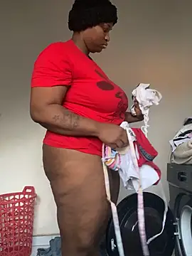 Snapshot of hny2030 chatting on 10/02/25, 04:19 hny2030 online show from 10/02/25, 04:19