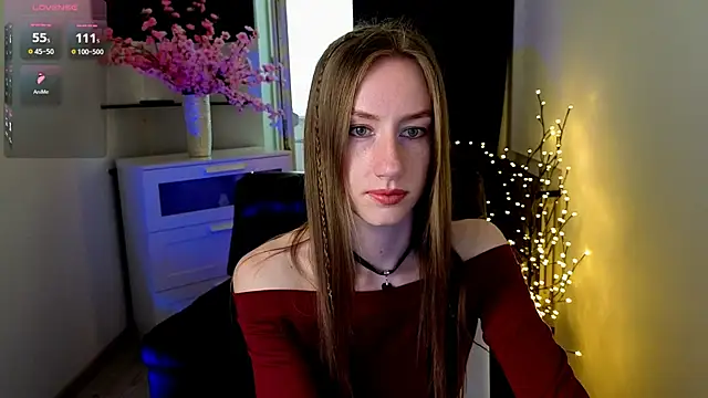 Snapshot of GoldenRose_ chatting on 04/17/26, 12:30 GoldenRose online show from 04/17/26, 12:30