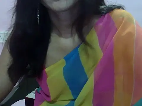Laila Cute online show from 06/12/26, 04:00