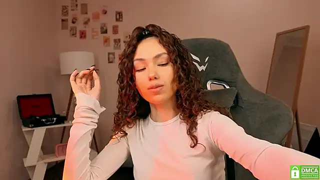 branchwithflowerss online show from 10/31/25, 01:56