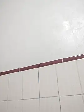 Snapshot of tw_ting520 chatting on 11/02/25, 01:35 tw ting520 online show from 11/02/25, 01:35