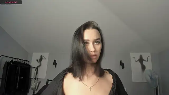 Snapshot of Lisa__Johnson chatting on 10/28/25, 12:14 Lisa Johnson online show from 10/28/25, 12:14