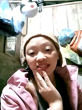 Minkine022 online show from 10/30/25, 05:13