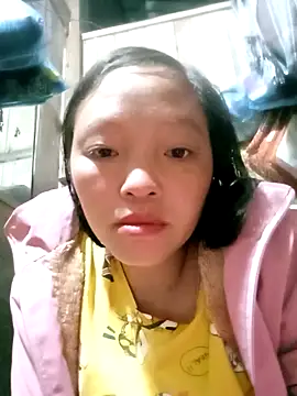 Minkine022 online show from 11/17/25, 07:30