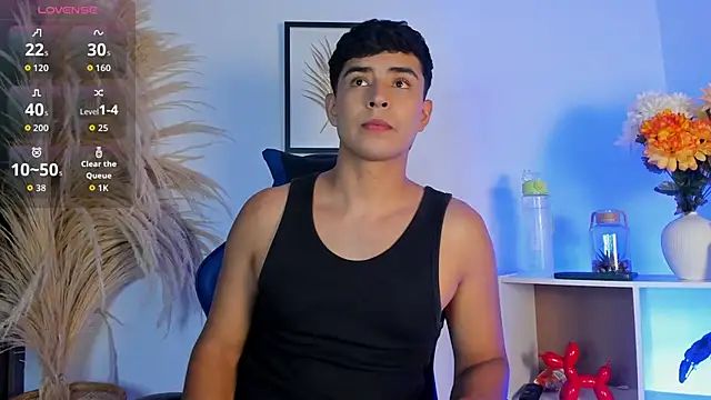 Snapshot of Thiago_Connor21 chatting on 05/31/26, 01:03 Thiago Connor21 online show from 05/31/26, 01:03
