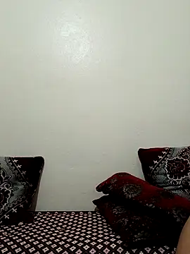 Snapshot of Miss-Queen chatting on 10/31/25, 04:46 Miss-Queen online show from 10/31/25, 04:46