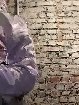 Snapshot of pleasedontpressaredburton chatting on 10/18/25, 10:54 pleasedontpressaredburton online show from 10/18/25, 10:54