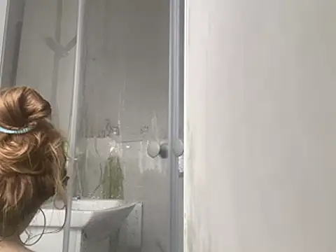 Snapshot of pleasedontpressaredburton chatting on 03/25/26, 07:03 pleasedontpressaredburton online show from 03/25/26, 07:03