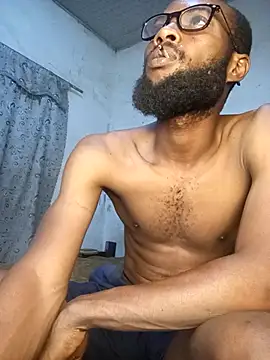 Snapshot of FreakyKaigrey chatting on 02/05/26, 05:56 FreakyKaigrey online show from 02/05/26, 05:56