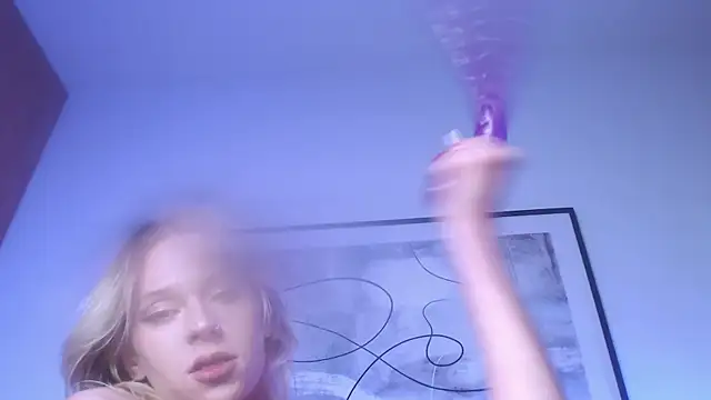 SophieDiamond Xx online show from 10/15/25, 08:09