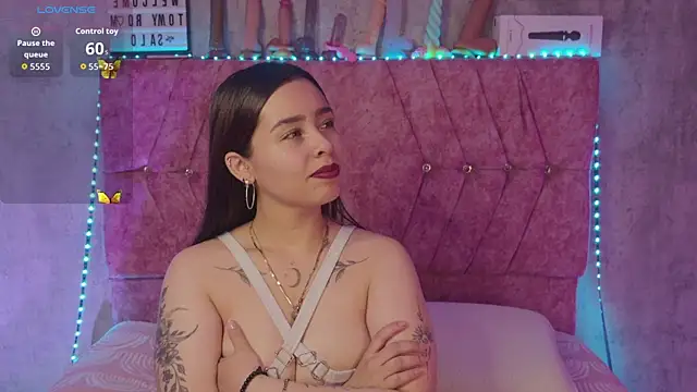 Mia lopez 1 online show from 06/25/26, 12:54