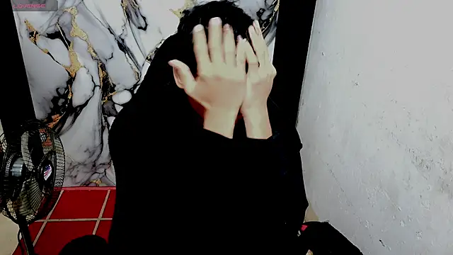 Snapshot of Im_david02 chatting on 02/17/26, 12:34 Im david02 online show from 02/17/26, 12:34