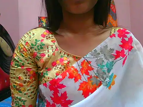 Snapshot of night_queeen7 chatting on 02/06/26, 07:17 night queeen7 online show from 02/06/26, 07:17