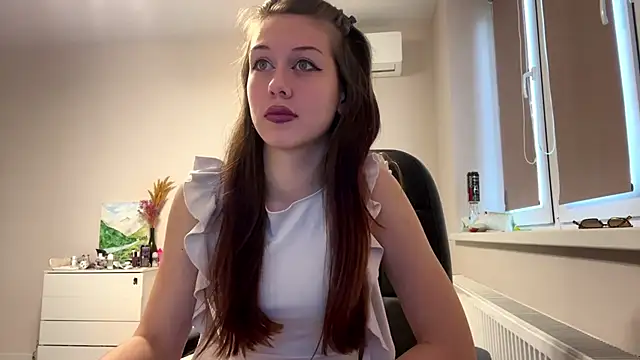 Nayra flash online show from 11/21/25, 10:25