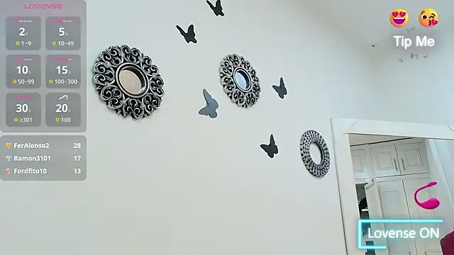 Perla Millsx online show from 11/27/25, 07:38