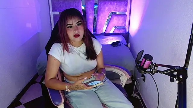 ivoni online show from 10/06/25, 06:27