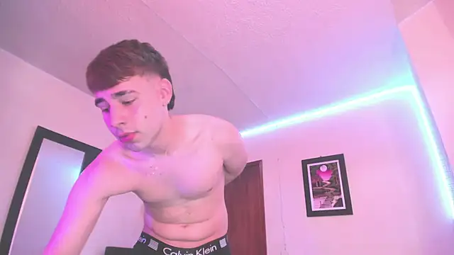 PapiNoha online show from 10/25/25, 03:29