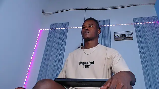 Dark stallionX online show from 11/17/25, 07:19