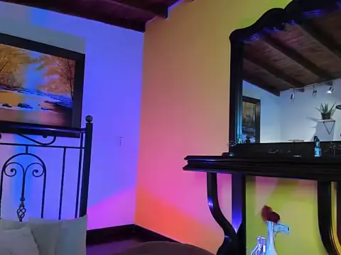 Zulyhenao online show from 10/06/25, 09:51