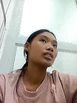 Snapshot of nanalinh chatting on 10/07/25, 10:45 nanalinh online show from 10/07/25, 10:45
