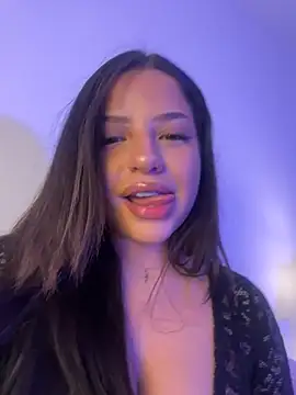 Snapshot of LolaBoobz chatting on 10/21/25, 12:50 LolaBoobz online show from 10/21/25, 12:50