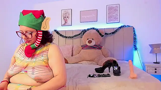 Snapshot of sam_von_tess chatting on 12/13/25, 07:53 sam von tess online show from 12/13/25, 07:53